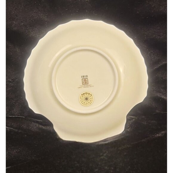 Vintage Takahashi Hand-Painted Porcelain Trinket Dish Featuring Irises - Picture 6 of 12